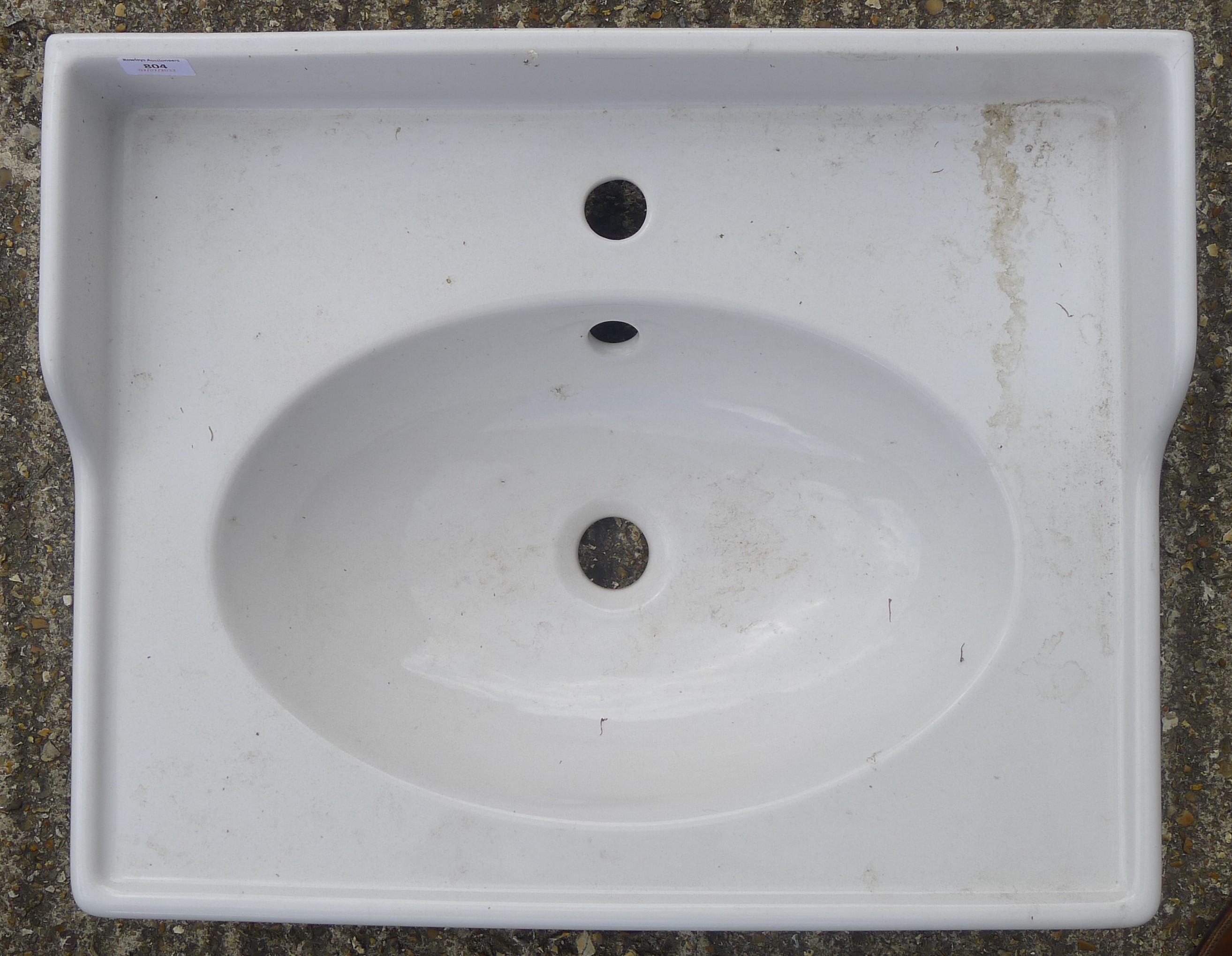 A modern porcelain bathroom sink. - Image 2 of 3