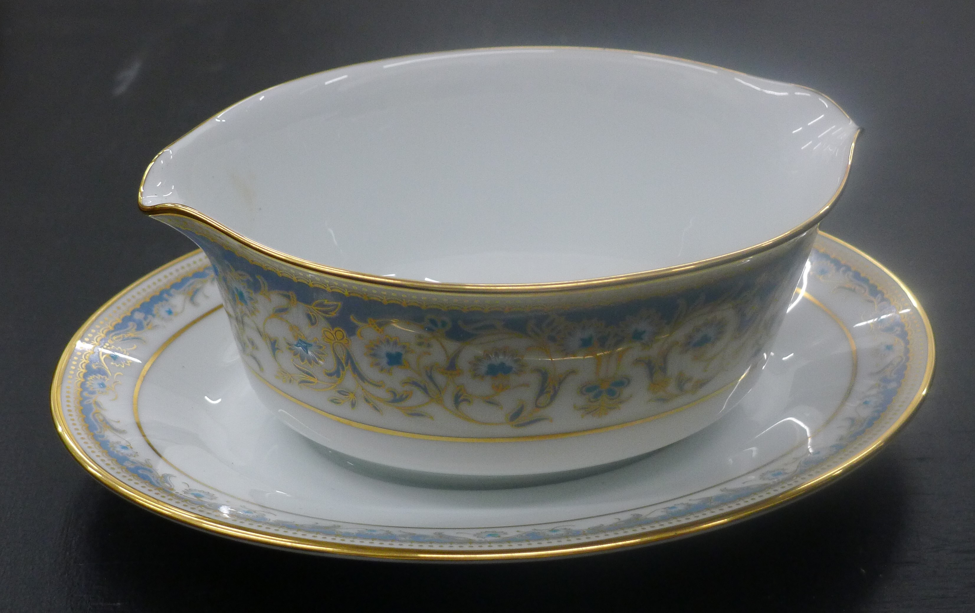 A Noritake dinner service. - Bild 20 aus 25