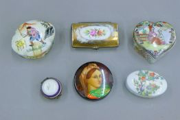 A collection of various trinket boxes.