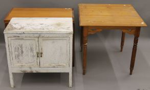 A pine table, a modern card table and a white painted cabinet. The latter 77 cm wide.