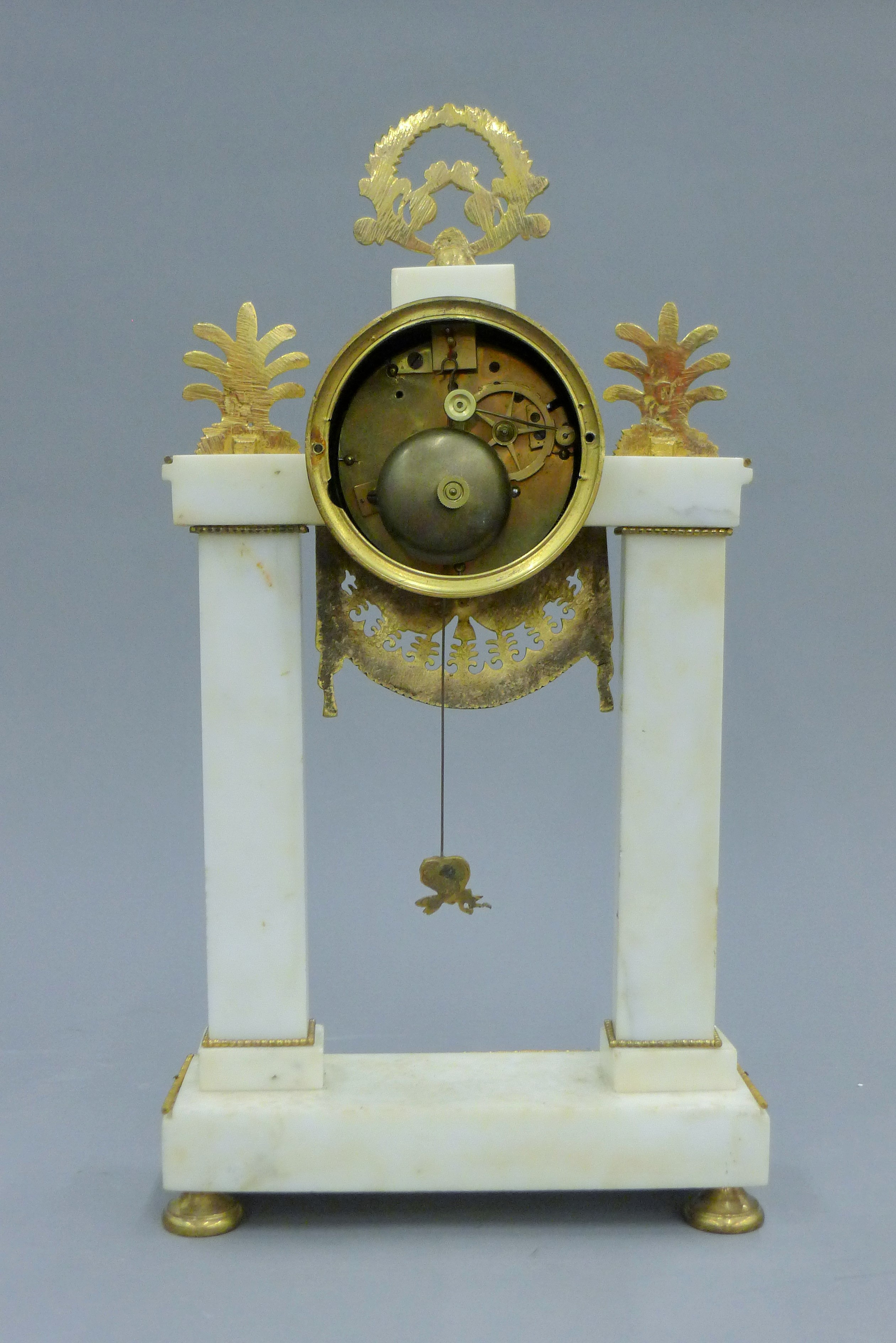 A gilt bronze and white marble portico clock. 42 cm high. - Image 5 of 6