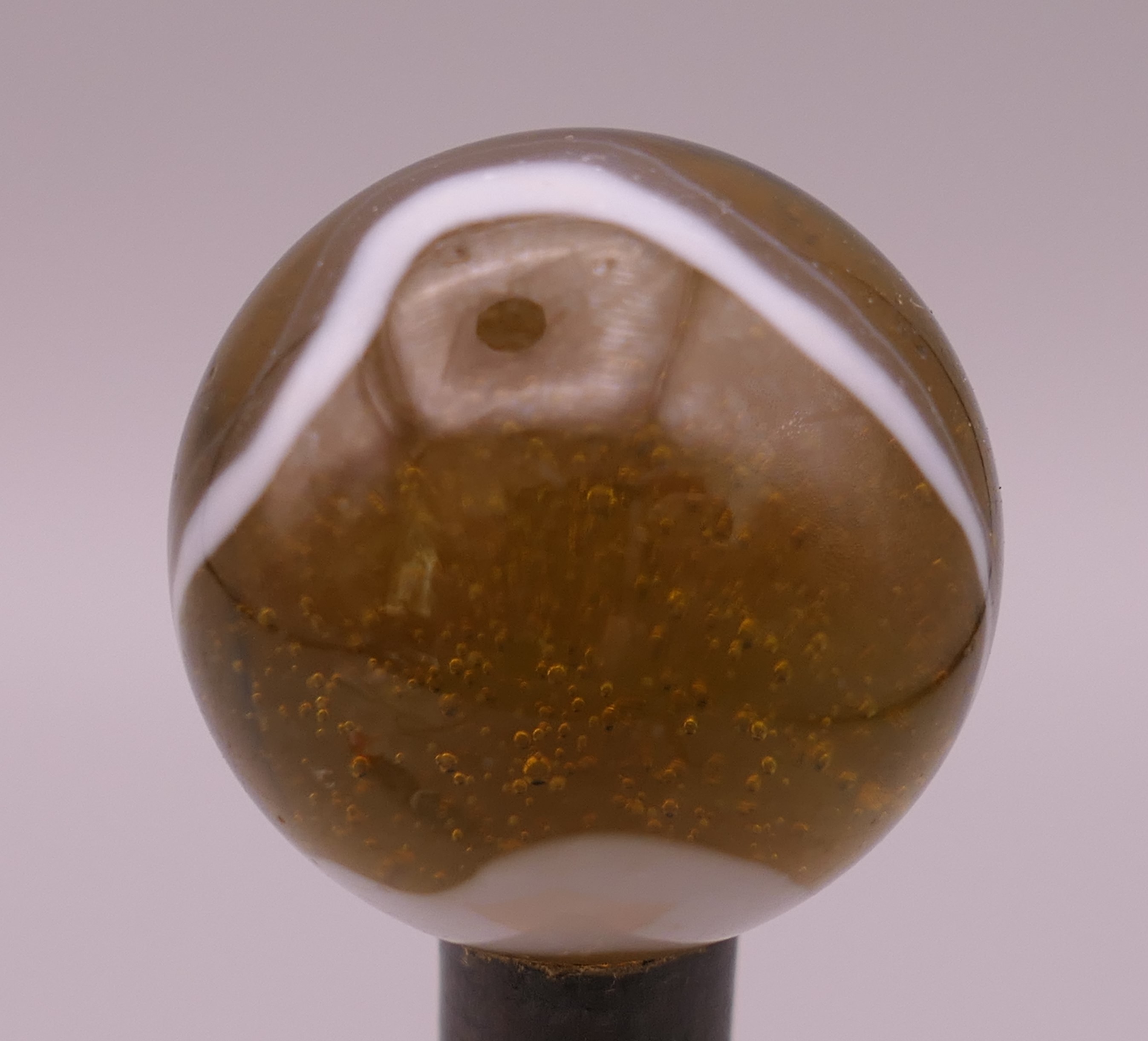 Four antique glass marbles (three approximately 1 inch diameter and the other 15/16th of an inch - Image 8 of 14