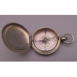 An Engineer Department USA 1918 full hunter compass. 4.5 cm diameter.