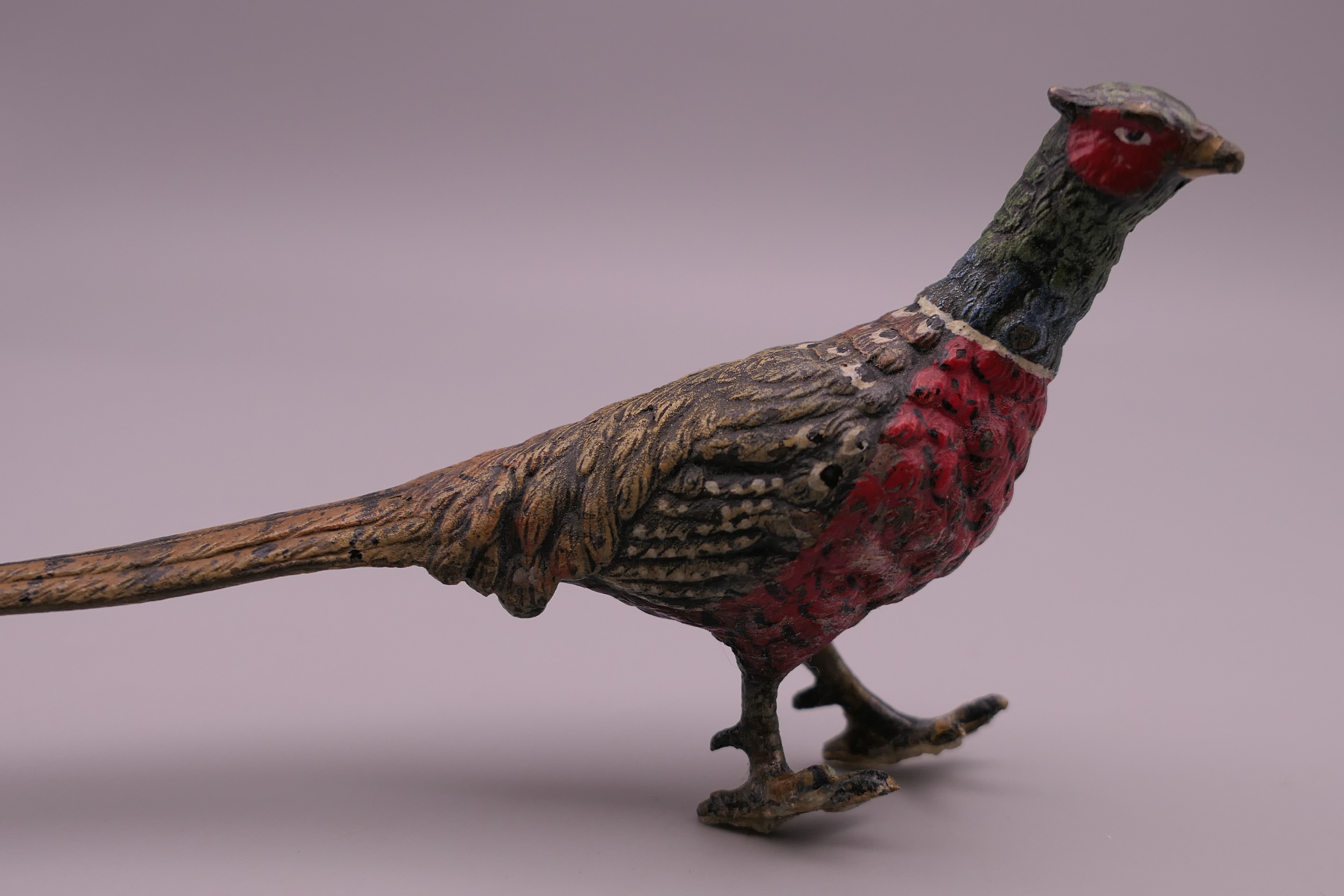 A cold painted bronze model of a pheasant. 13 cm long. - Image 4 of 5