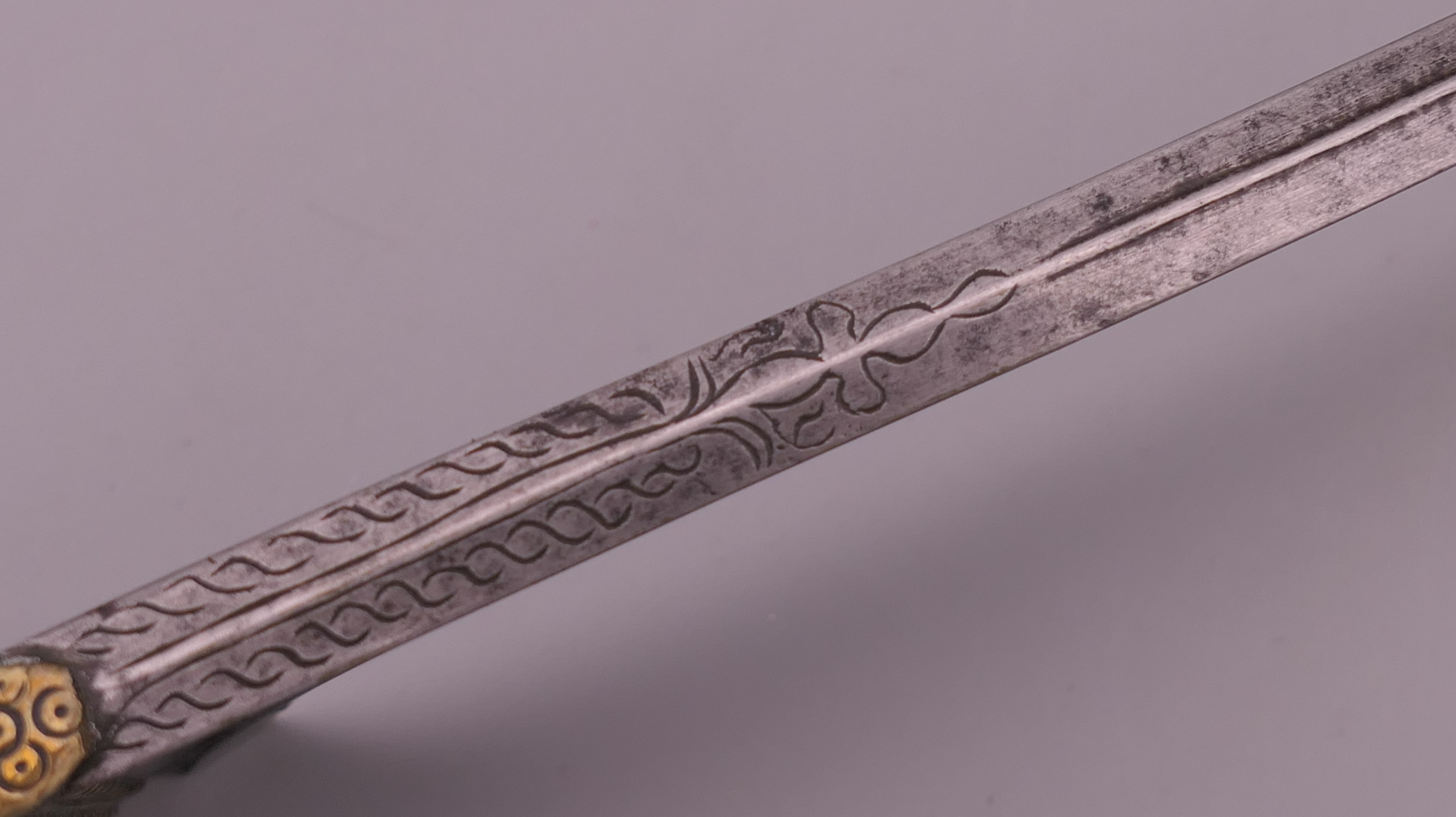 A finely worked Khyber dagger and pique horn grip, curved edge blade, - Image 15 of 17