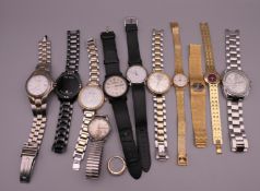 A quantity of wristwatches.