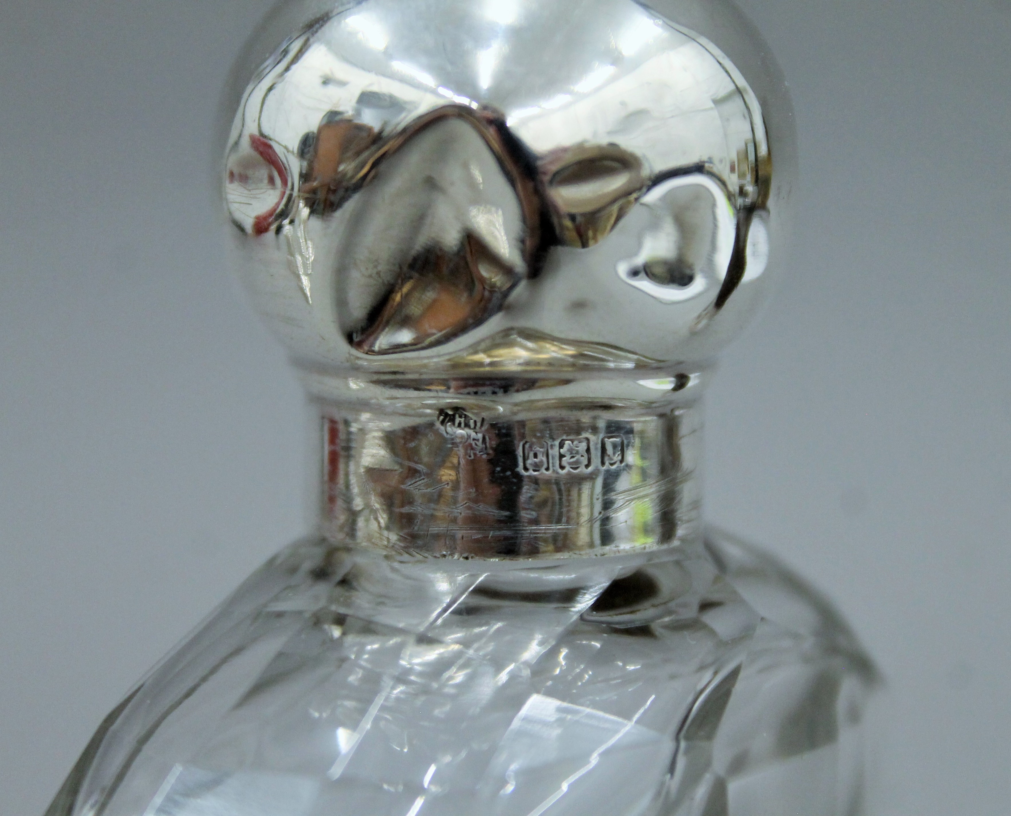 A silver topped cut glass spirit flask, - Image 3 of 5