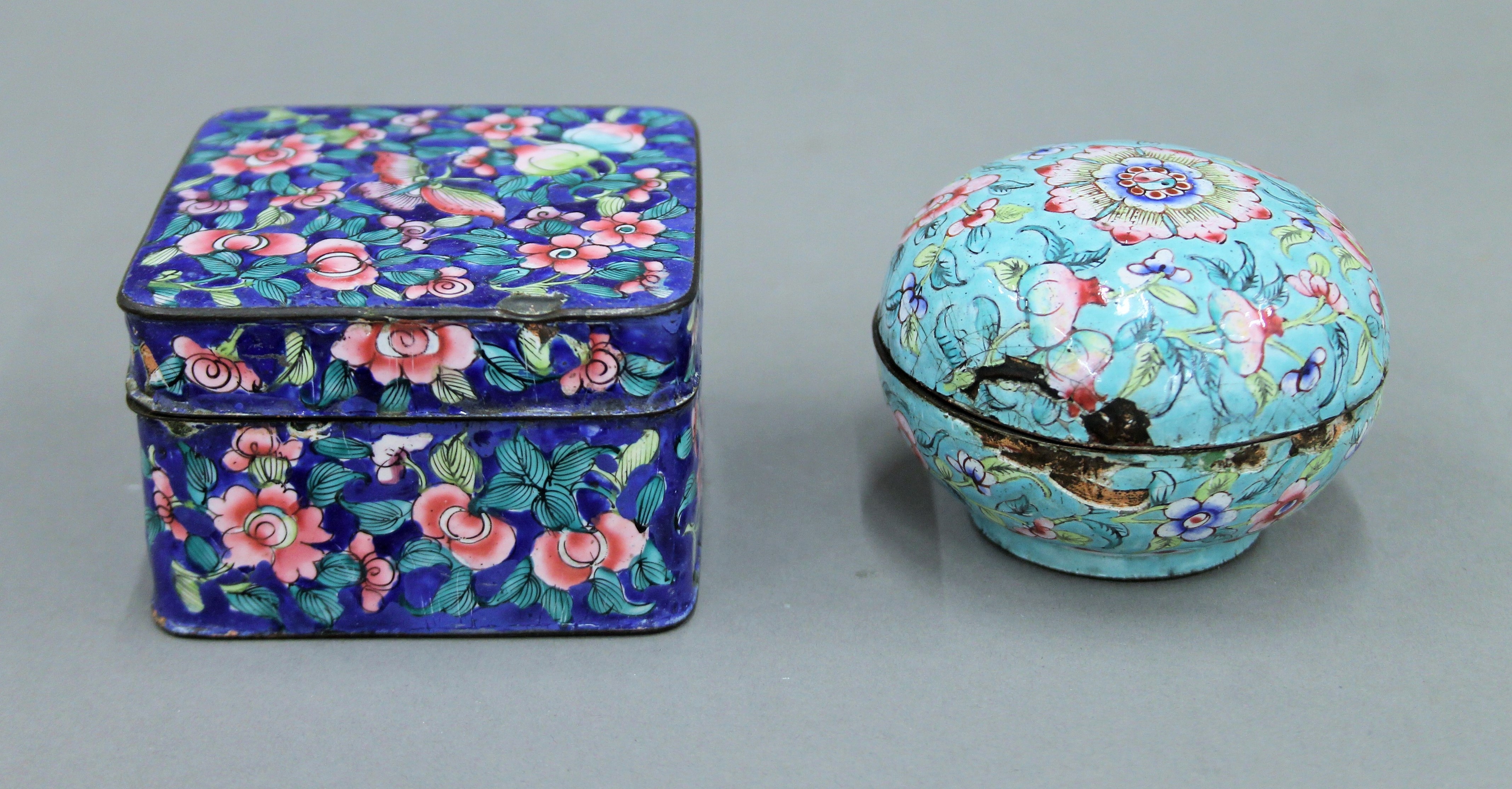 A box of miscellaneous items, including cloisonne boxes, etc. - Image 4 of 6