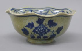 A Chinese blue and white porcelain bowl. 18 cm diameter.