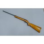 A vintage air rifle. 107.5 cm long.