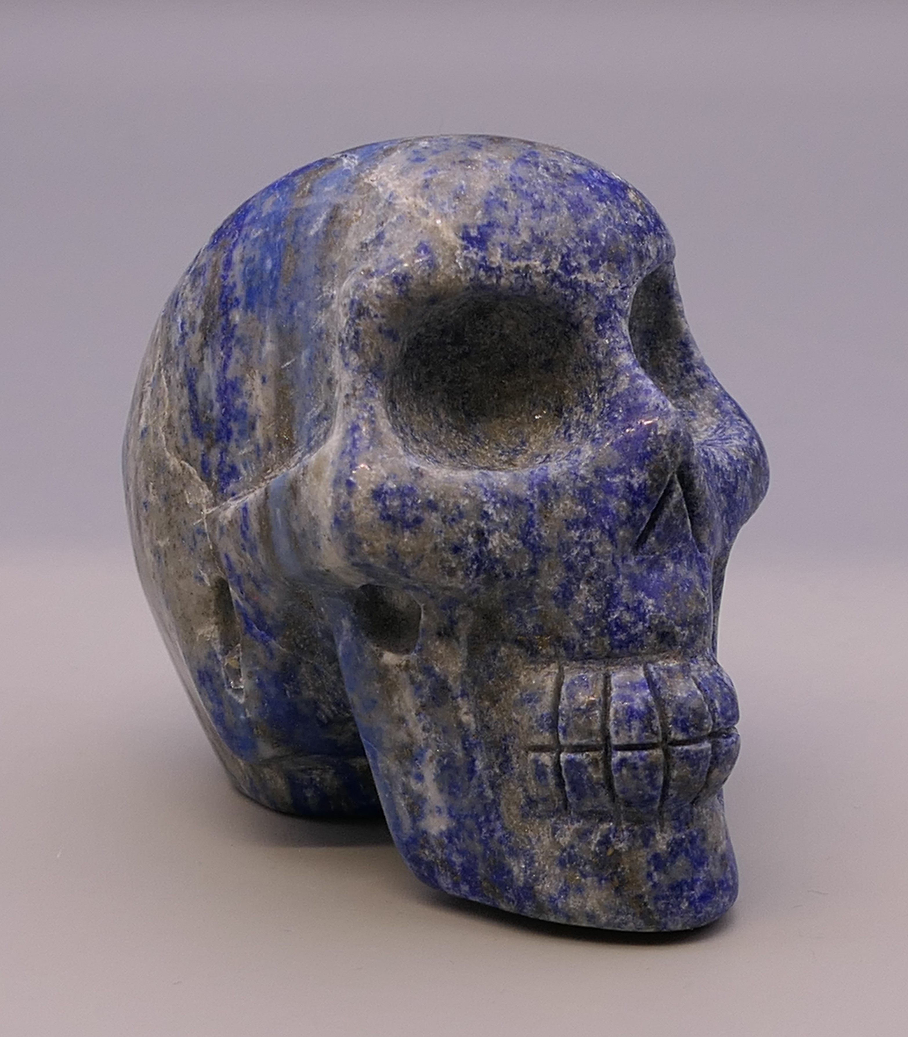 A lapiz model of a skull. 6 cm high. - Image 2 of 4