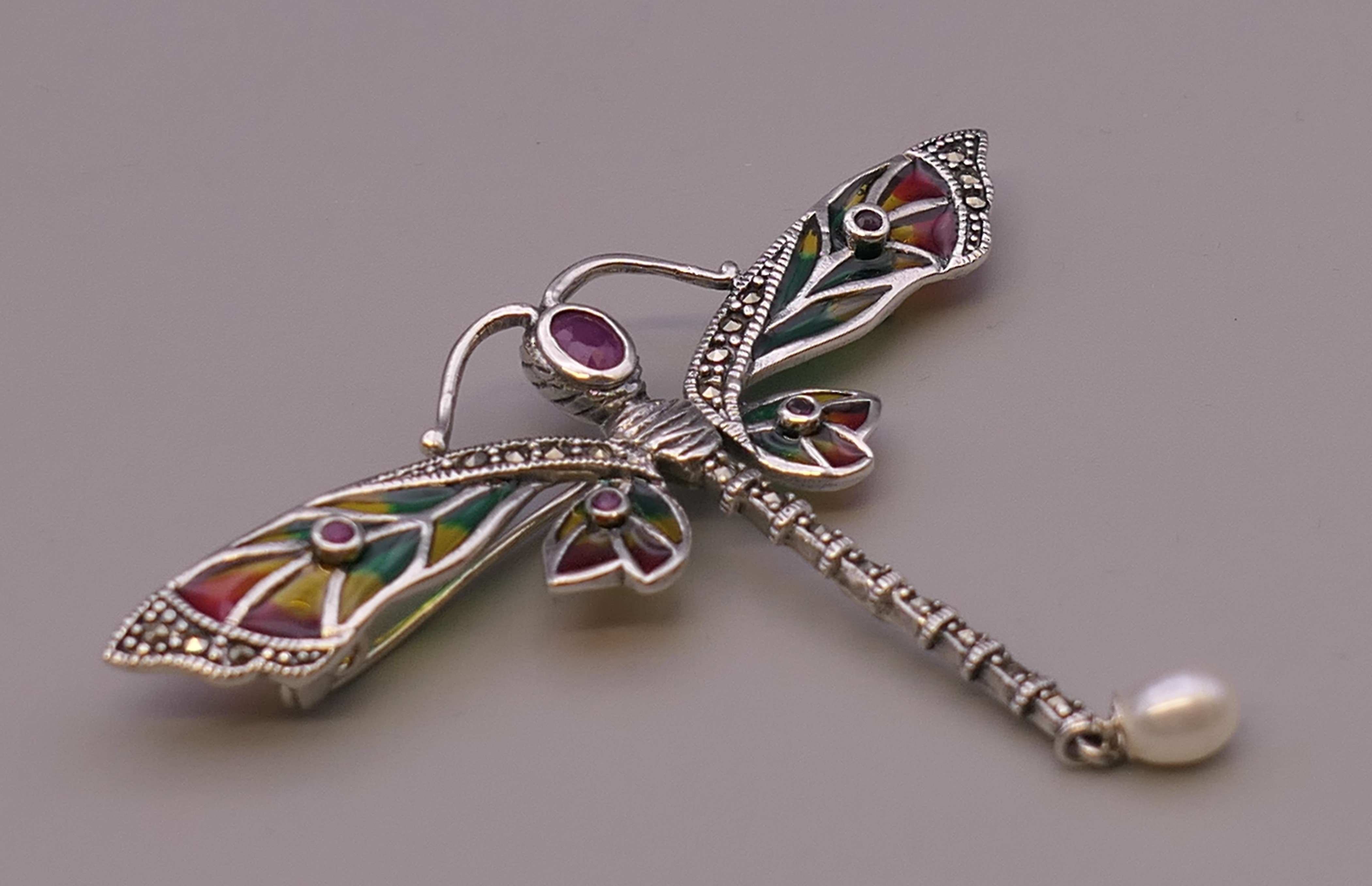 A silver plique a jour dragonfly brooch. 7 cm wide. - Bild 3 aus 4