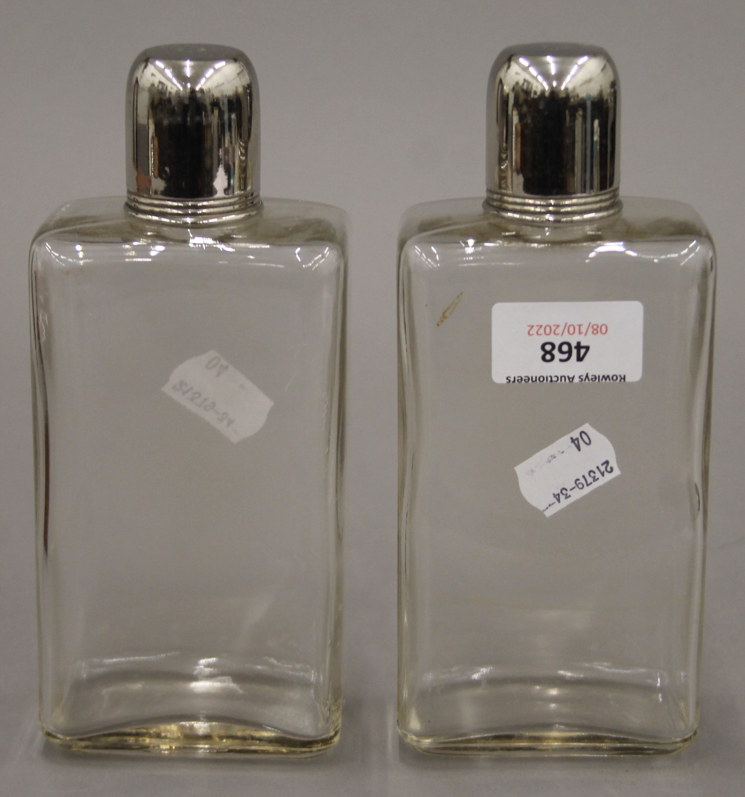 Two bottles housed in a leather case. The case 20 cm wide. - Image 5 of 8