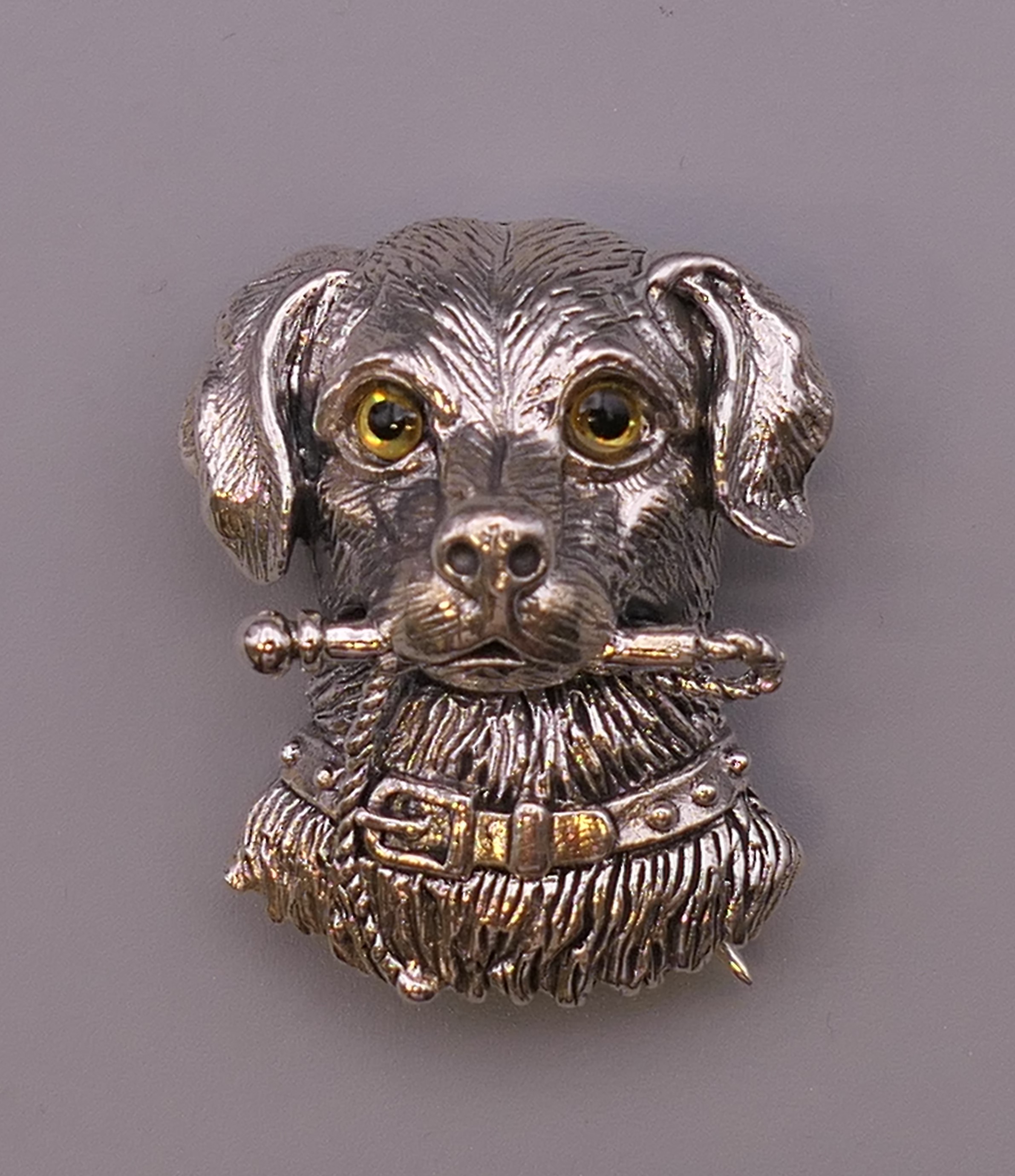 A silver dog form brooch. 3 cm high. - Image 2 of 5