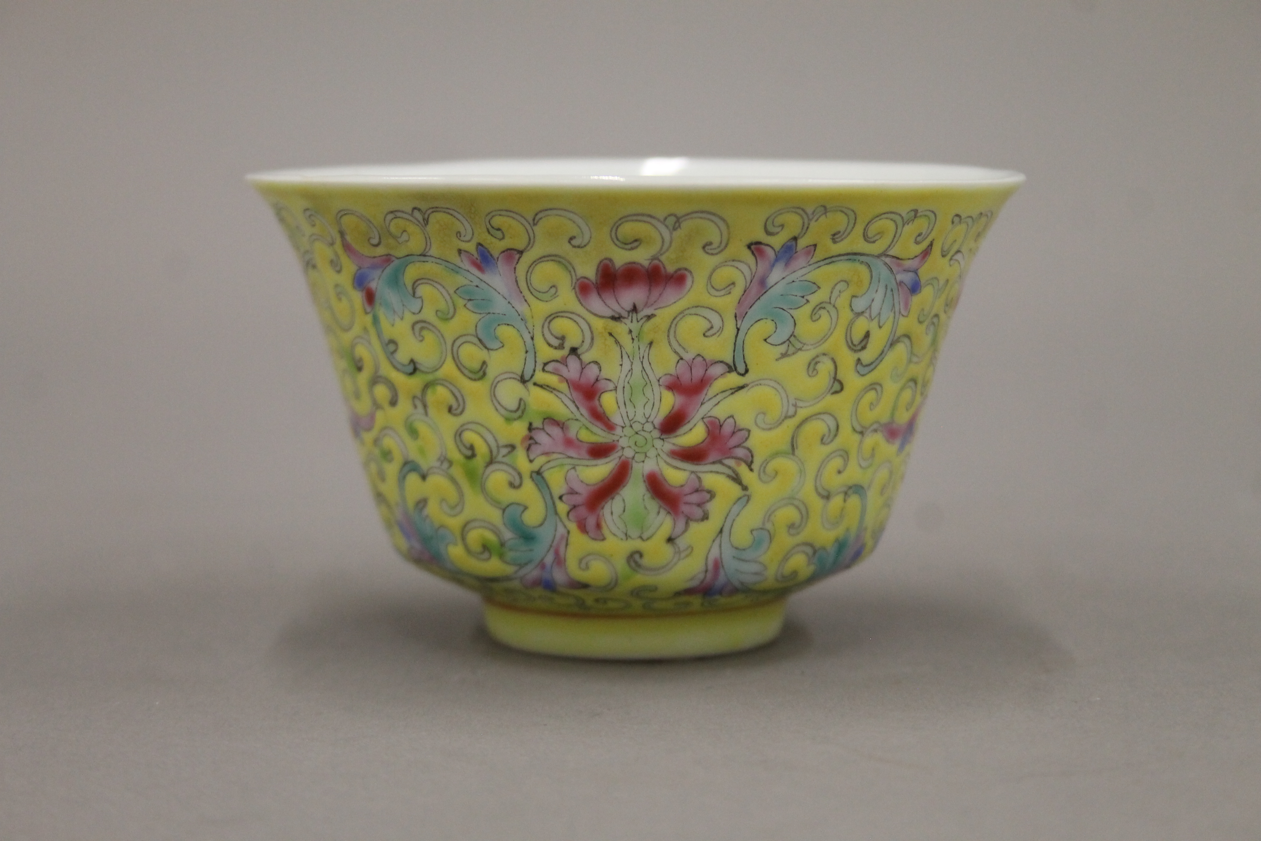 A Republic Period Chinese porcelain hand painted ovoid vase and cover, - Image 14 of 24
