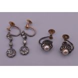 Two pairs of 9 ct gold mounted screw fix earrings.