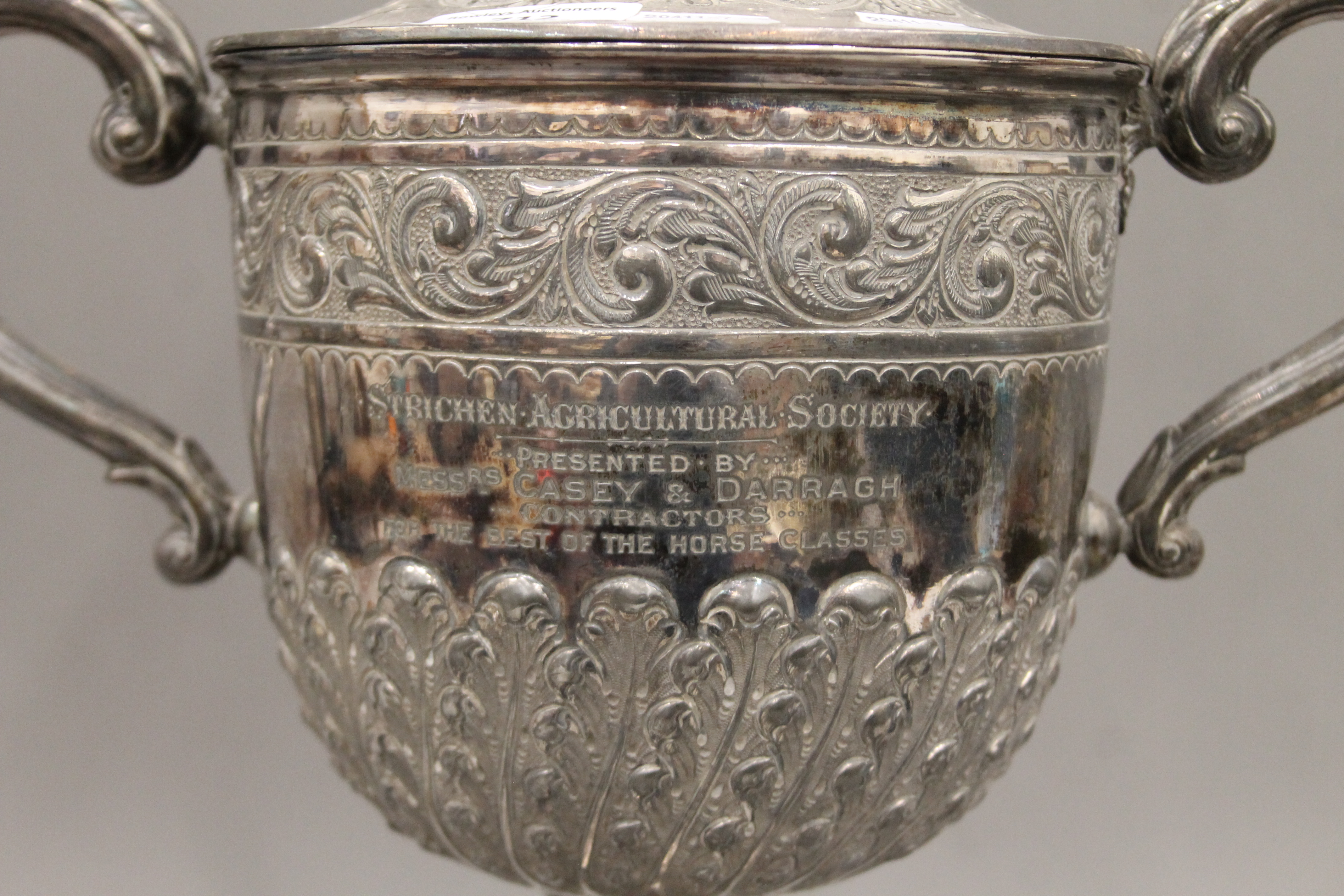 A silver plated lidded trophy cup. 45 cm high. - Image 2 of 6