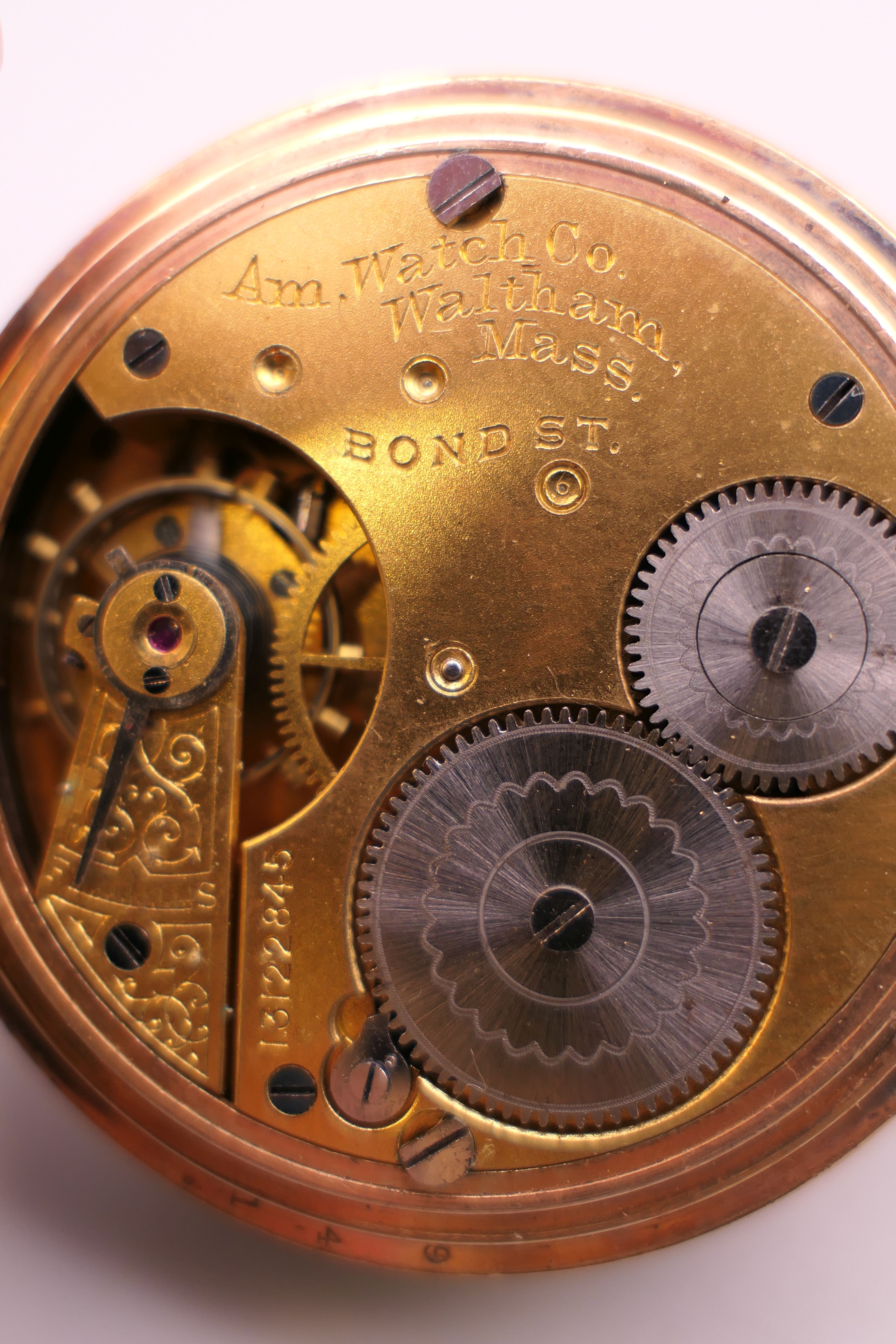A gold plated half hunter pocket watch. 5 cm diameter. - Image 7 of 8