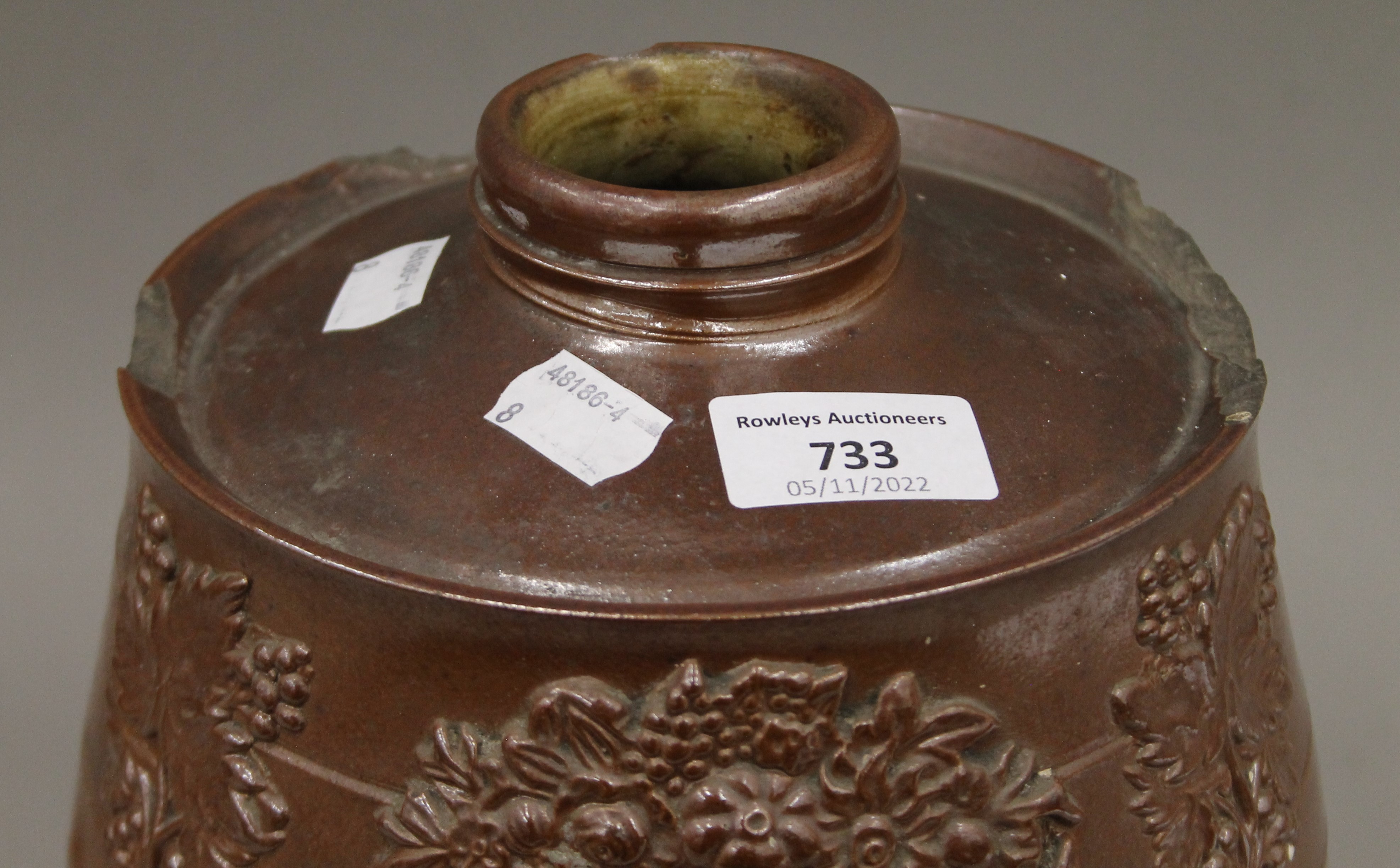 A Victorian pottery spirit barrel. 26 cm high. - Image 3 of 5