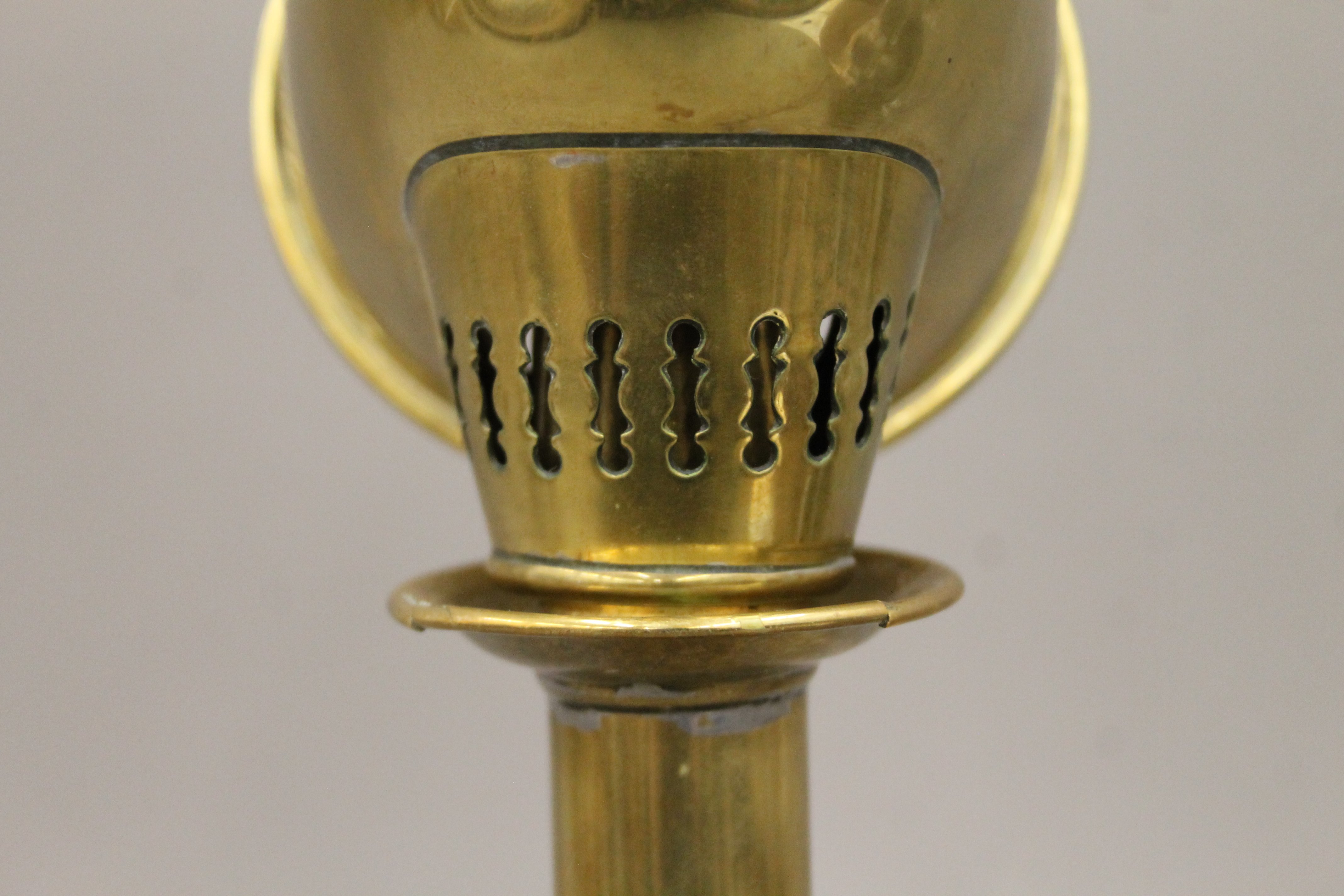 A brass student's lamp. 34 cm high. - Image 5 of 5