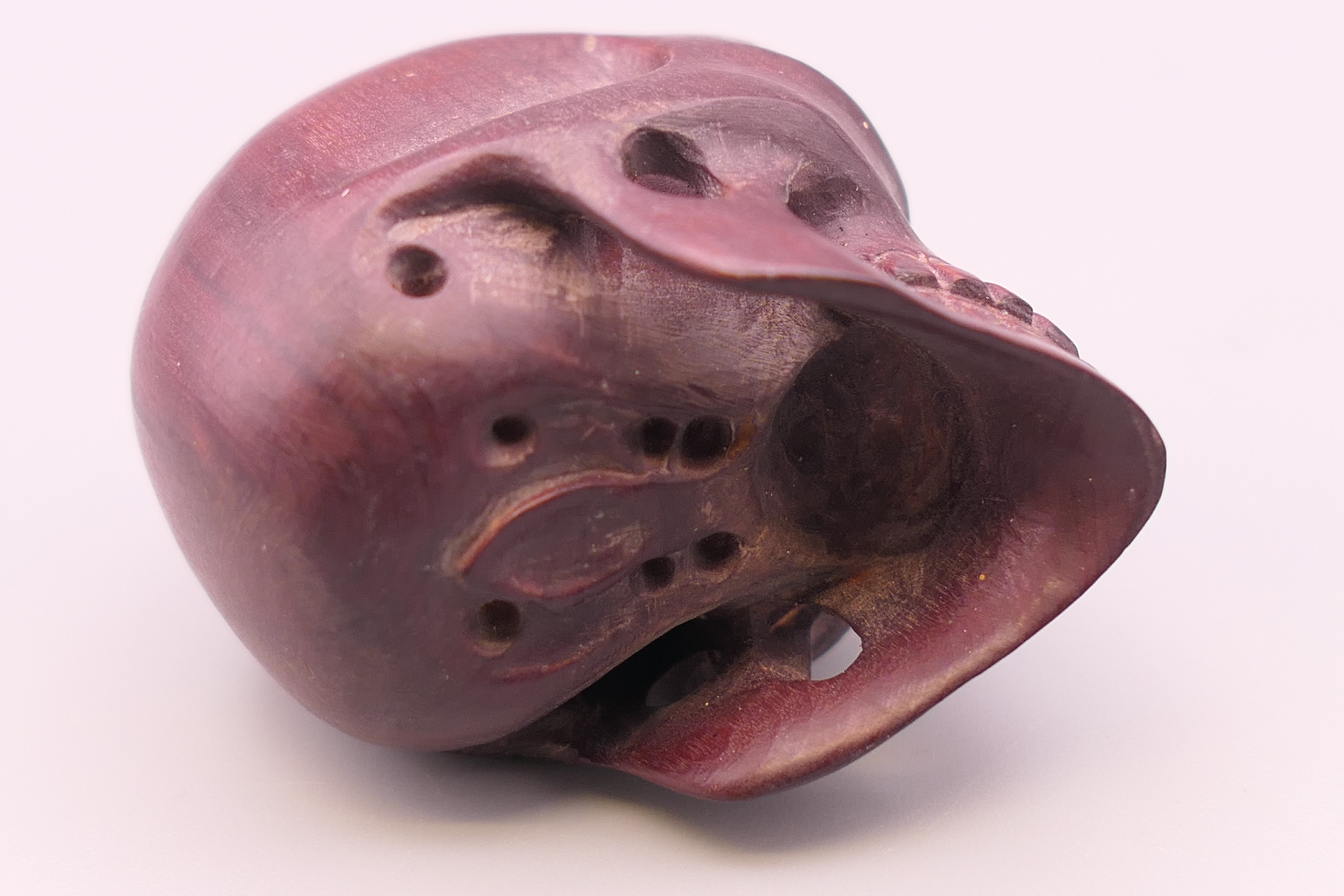 A small model of a skull. 3.5 cm high. - Image 3 of 3