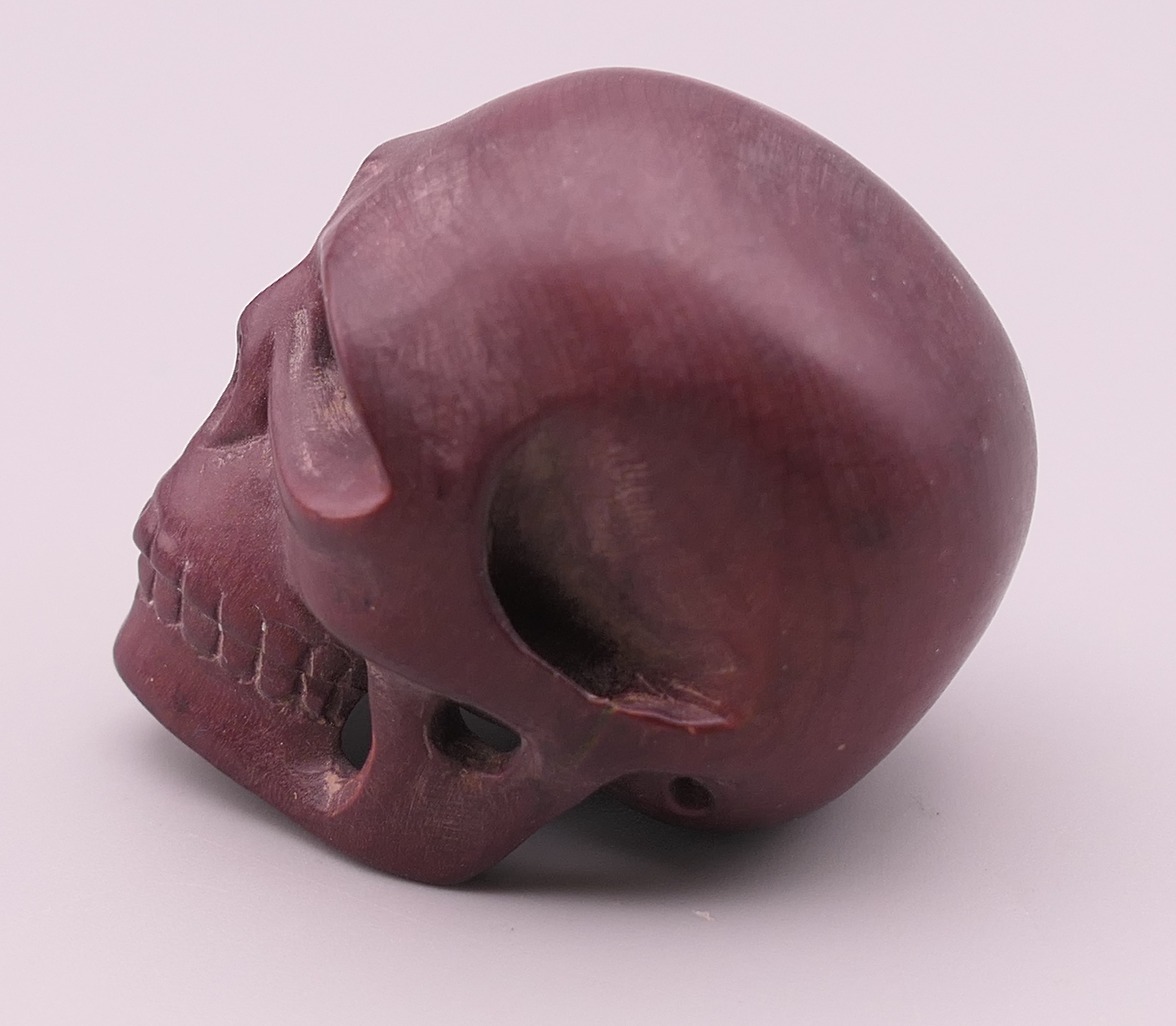 A small model of a skull. 3.5 cm high. - Image 2 of 3