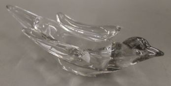 A Vasser glass dish formed as a bird. 32 cm long.