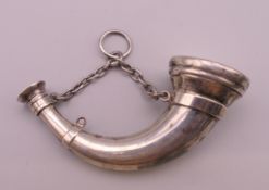 A silver horn vinaigrette. 7.5 cm wide.