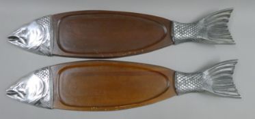 A pair of fish platers. 90 cm long.