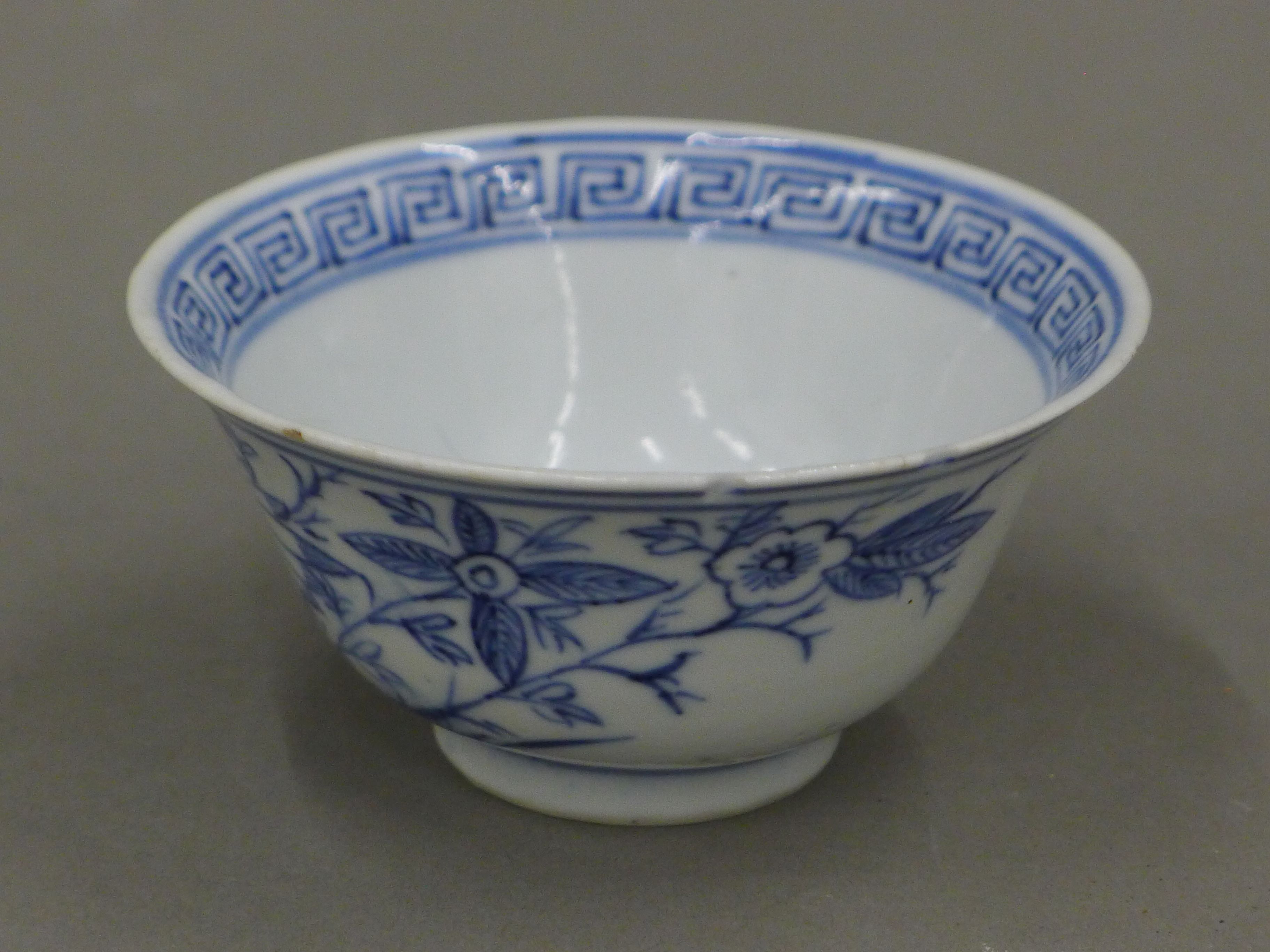 A Chinese blue and white porcelain tea bowl, - Image 5 of 10