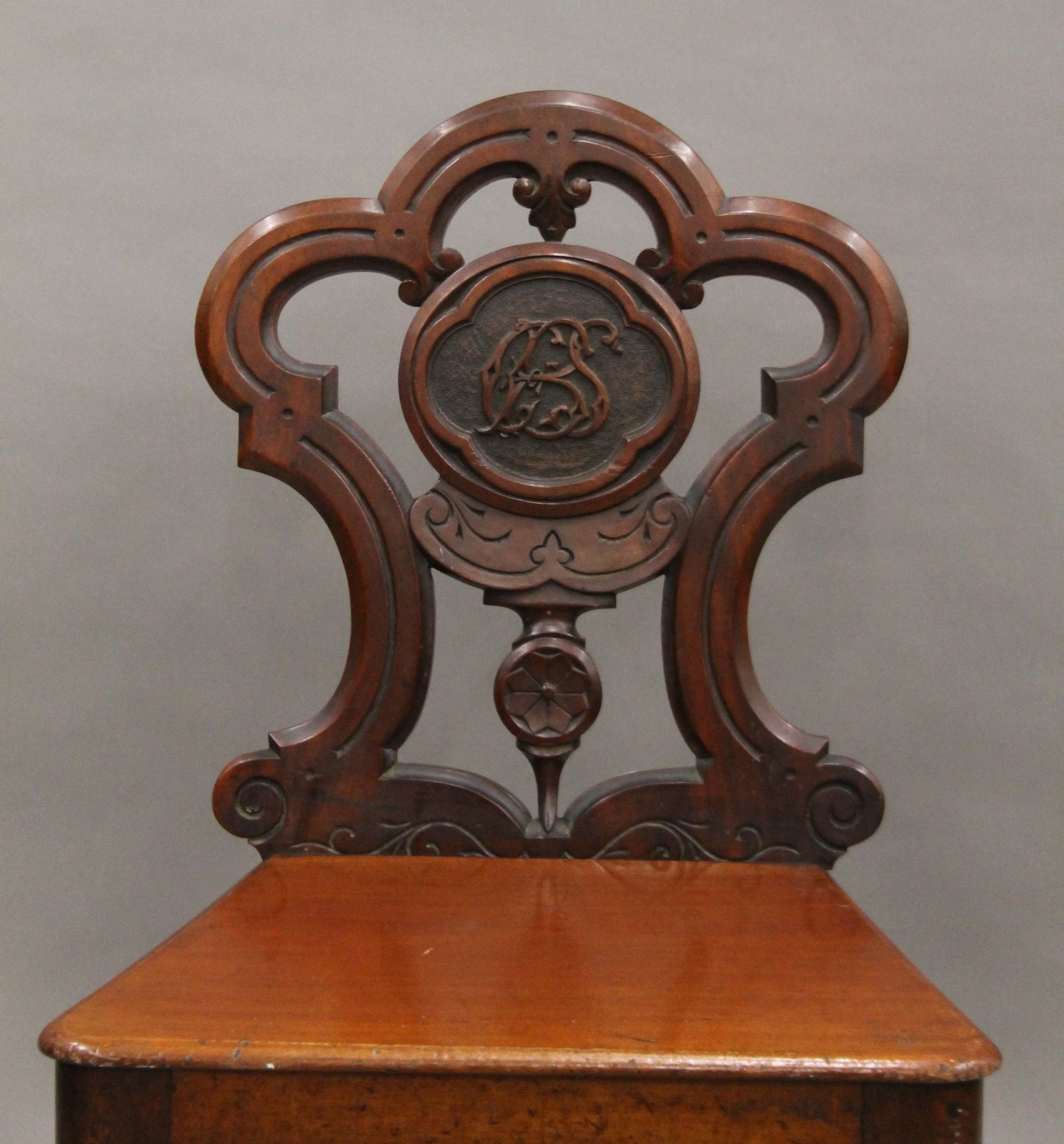A Victorian mahogany hall chair. 46 cm wide. - Image 3 of 5