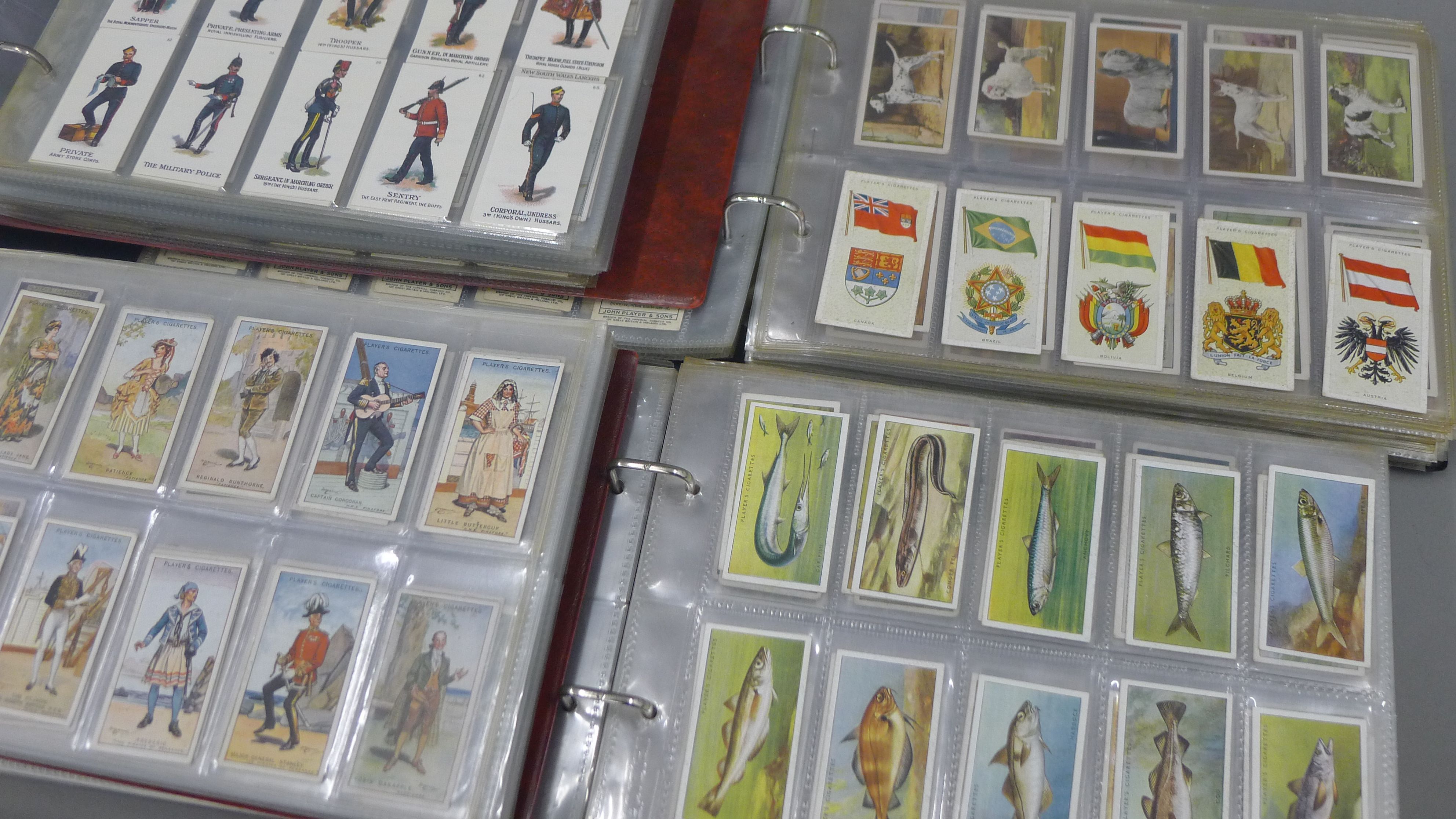 A quantity of cigarette cards. - Image 10 of 10