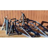 Set of four car jacks and a pair of car ramps (6)