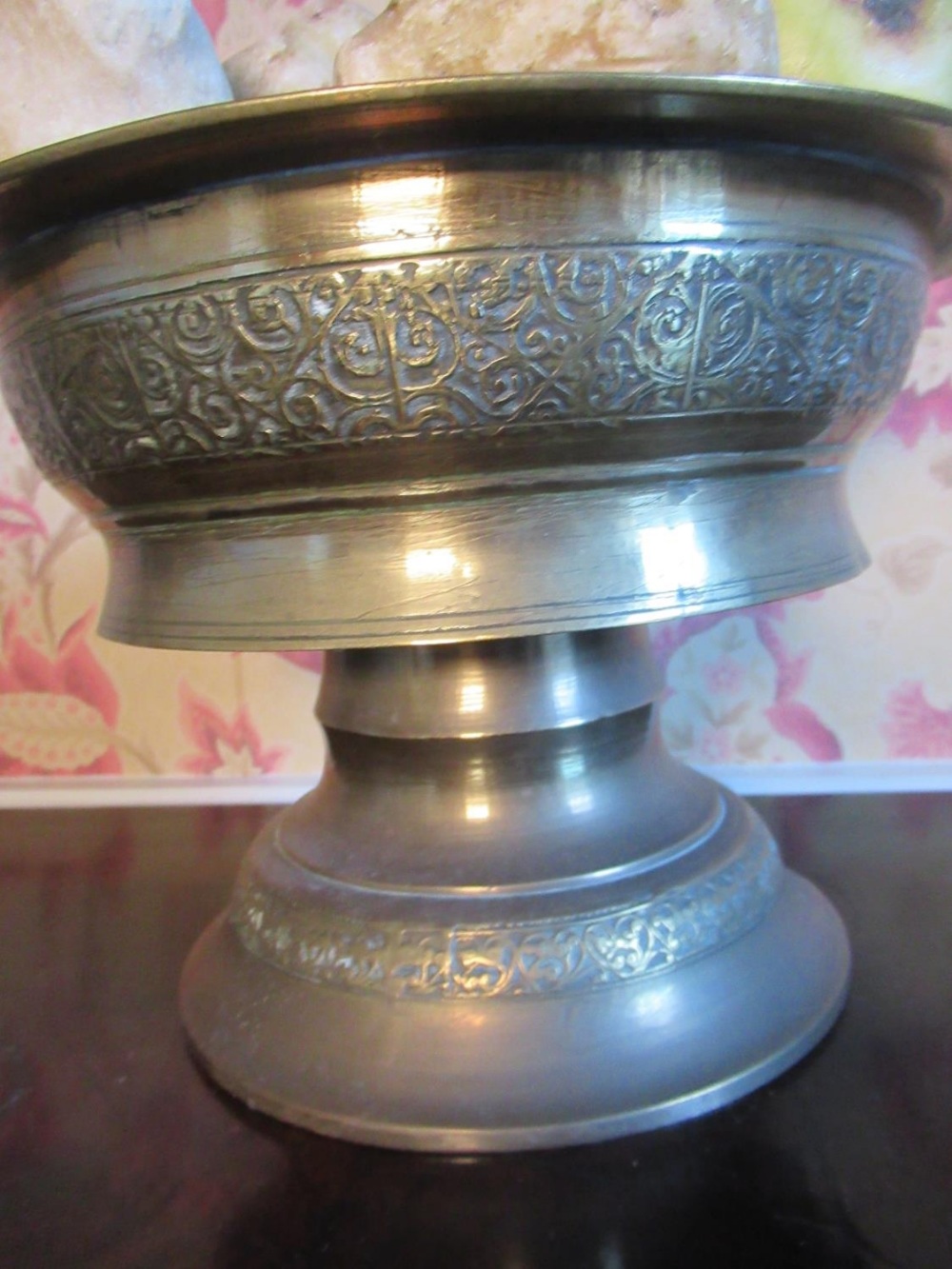 Late C19th turned brass pedestal bowl decorated with floral bands and a collection of marble - Image 3 of 3