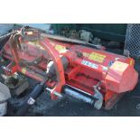 Kuhn BNE180PTO grass topper with hydraulic side to side function