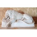 Copenhagen model of a fallen lion, naturalistic rectangular base stamped Eneret.E., W20cm H12cm