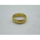 22ct yellow gold wedding band, size Q, 7.7g