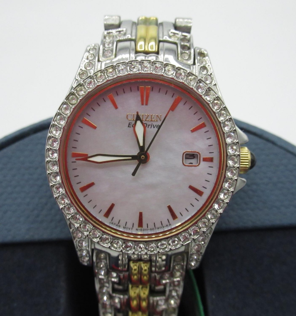 Ladies Citizen echo drive watch, stainless steel case on bi-metalic bracelet SN 081020121 and a - Image 3 of 3