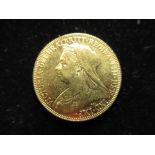 Victorian 1901 sovereign old head with St George and the Dragon back