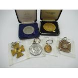 Selection of medals and medallions including, 1976 National Balloon Championships prize medal from