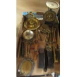 Collection of metal ware including Salter no.41 letter balance, Hughes pocket spring balance, two