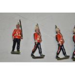 27 vintage Britain’s/Johillco light infantry figures and separate flag bearer (a/f).