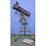 Celestron Astromaster 130 Astronomical telescope with accessories and four lenses, various filters