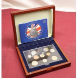 Royal Mint 2004 Executive Proof collection coin set, presented in original mahogany box with cert.