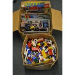 Large collection of Lego and Lego Technic including boxes of instructions (2 boxes)