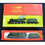 Hornby SR locomotive Sir Dinadan, GWR 4-6-0 Hall locomotive with exhaust steam sound (lightly