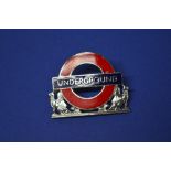 London Underground enamel silver surround cap badge W54mm