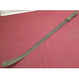 Vintage gardeners grass slashing tool, overall L89cm