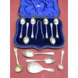 Set of six Edw.VII teaspoons and a pair of sugar nips by Lee & Wigfull (Henry Wigfull), Sheffield,