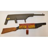 2 vintage toy guns, XL Products "V Victory" clicking wood sub machine gun and a Louis Marx & Co (